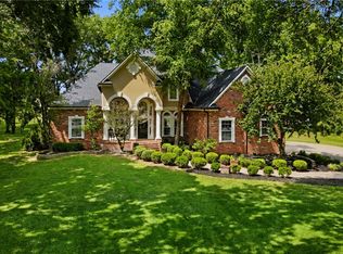 1325 Avery Pl, Siloam Springs, AR 72761