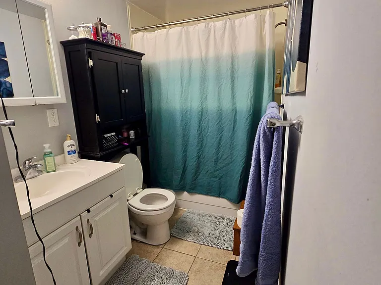1606 Clawson St #B — Photo 5