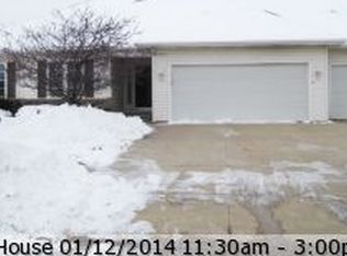 522 Applewood Dr, Kimberly, WI 54136