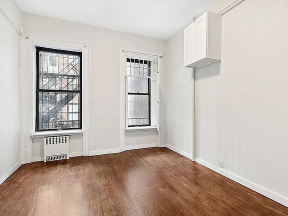 5th image of 145 W 21st St APT 3