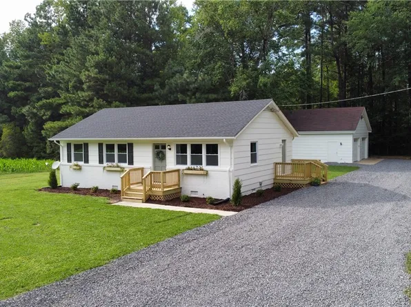 12306 Gravelbrook Rd, South Prince George, VA 23805