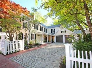 40 Middle St, Newburyport, MA 01950