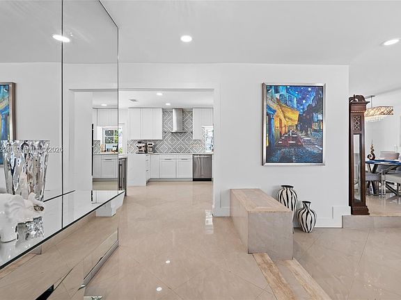 4th image of 20235 Highland Lakes Blvd