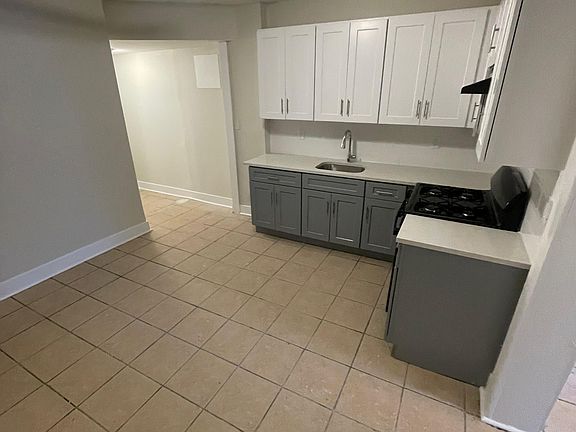 5th image of 220 Roseville Ave #Bf1
