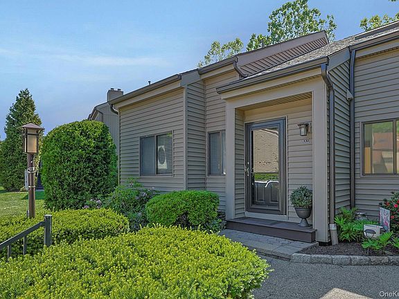 2nd image of 4 Steven Drive #1
