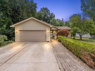 48521 Nine Mile Rd, Northville, MI 48167