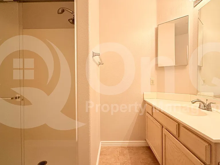 9405 E Presidio Rd — Photo 46