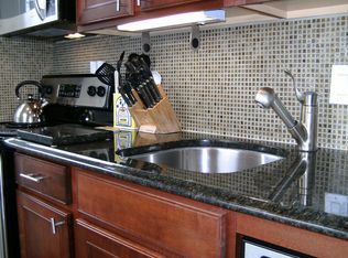 7 Norwood Ave APT 3, Summit, NJ 07901