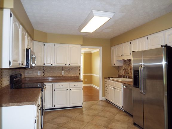 4th image of 1404 Bexley Cove Ln