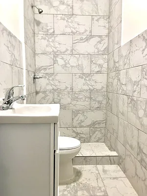 Rented by CC Managers INC | media 8