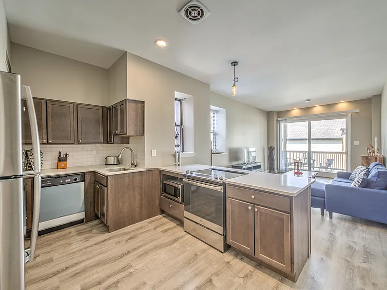 3633 McRee Ave #A — Photo 6