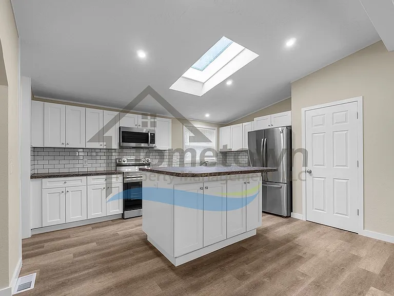 60 Short Dr — Photo 8