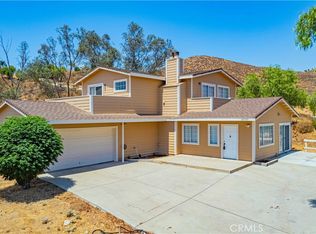 24350 N Canyon Dr, Quail Valley, CA 92587