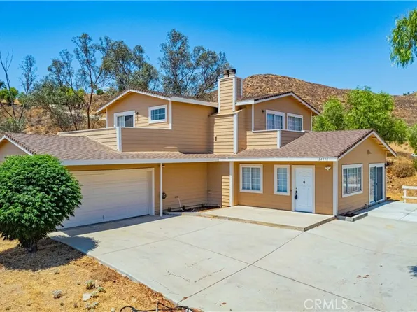 24350 N Canyon Dr, Quail Valley, CA 92587