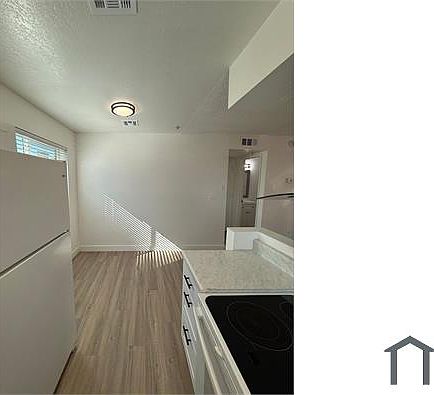 5th image of 651 E Commonwealth Ave APT 201
