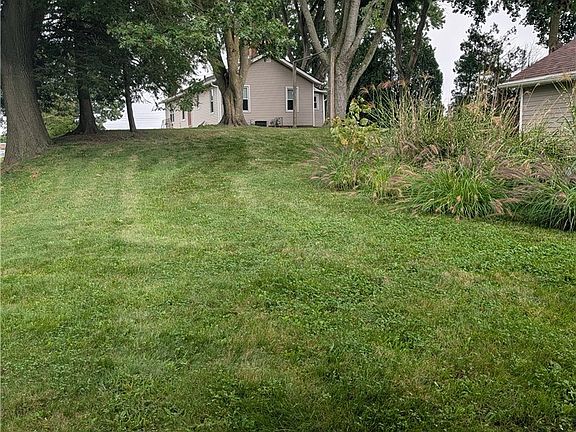 3rd image of 1242 Wingfoot Lake Rd