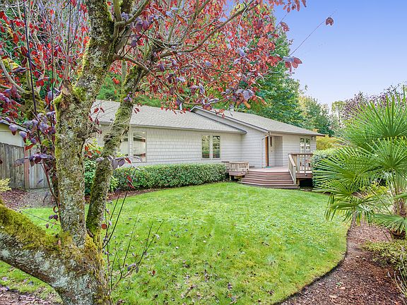2nd image of 6449 NE 135th Pl