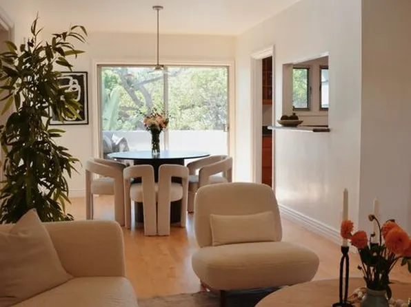 1328 Havenhurst Dr APT 202, West Hollywood, CA 90046