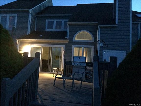 5th image of 106 Fairway Dr