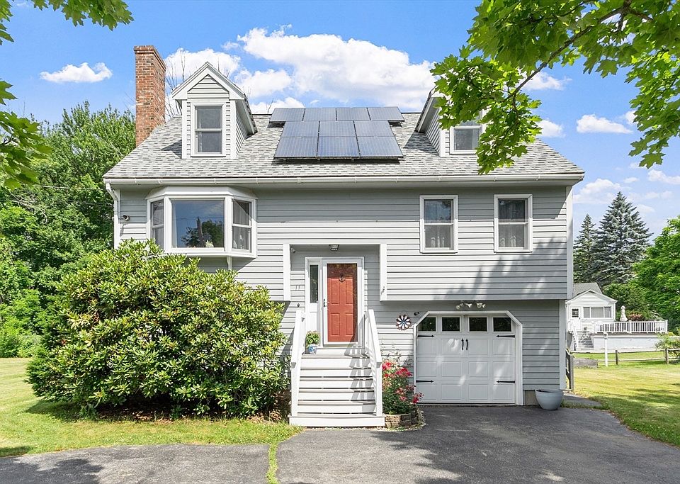 1st image of 11 Hemlock Ave