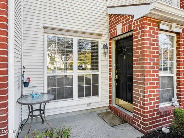 22 Tanya Circle #5105, Ocean Twp, NJ 07712
