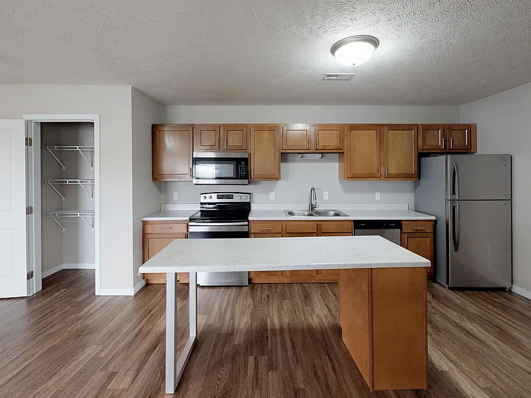 Talon Apartments — Photo 55
