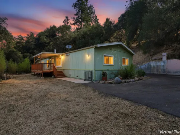 18368 Harmony Pl, Grass Valley, CA 95949