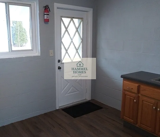 1520 S Main St #2 — Photo 2