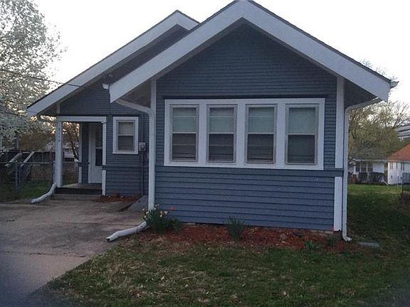 2nd image of 3110 Jules St