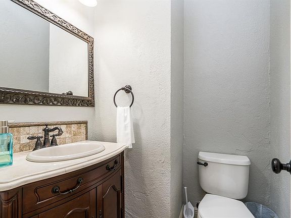 5th image of 20306 Peach Mountain Ln