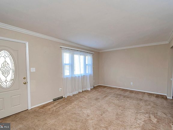 5th image of 14449 General Longstreet Ave