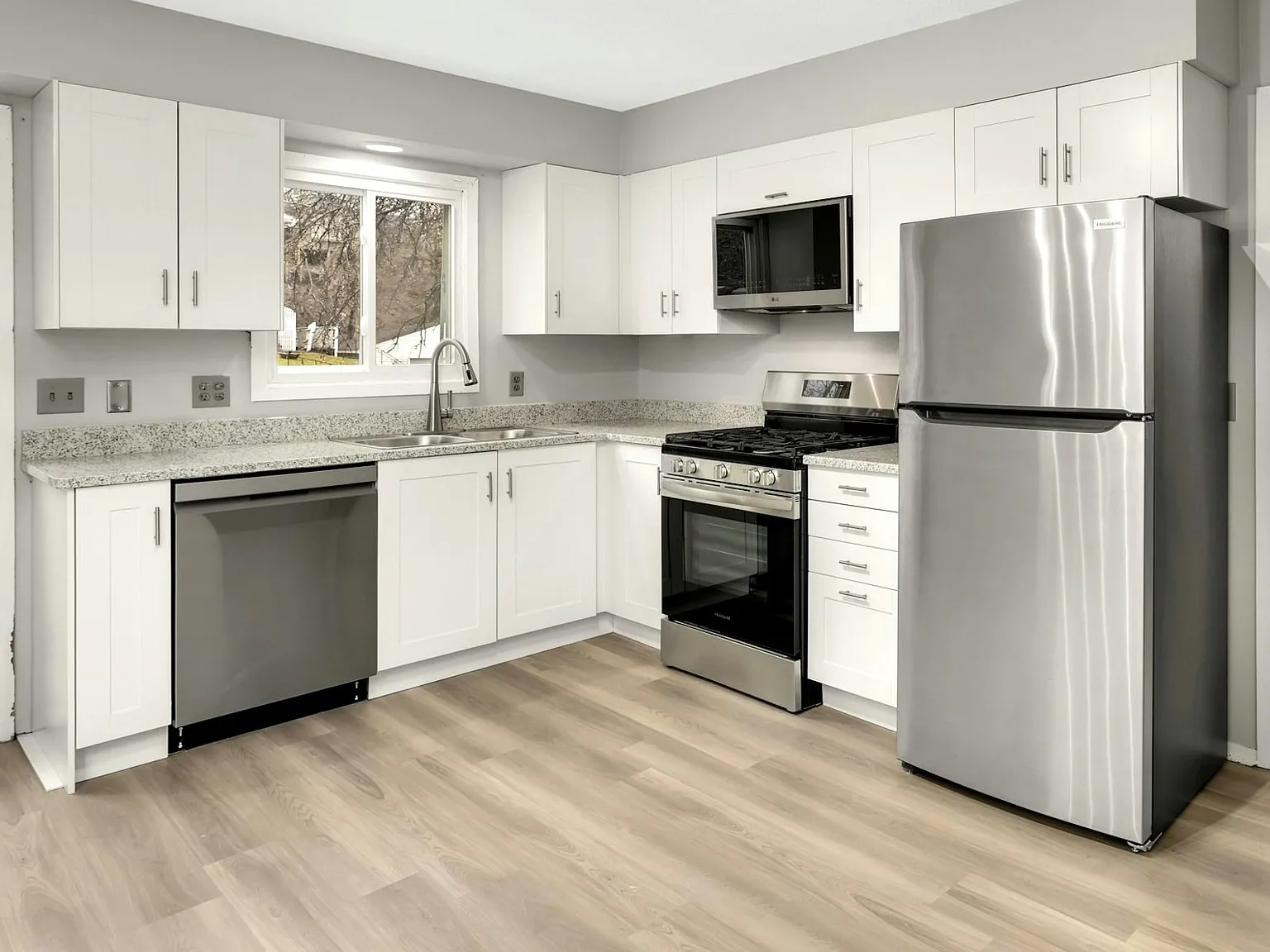 510 Shadyside Circle, Unit 505 — Photo 1