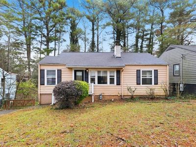 2120 Penrose Dr, East Pt, GA, 30344