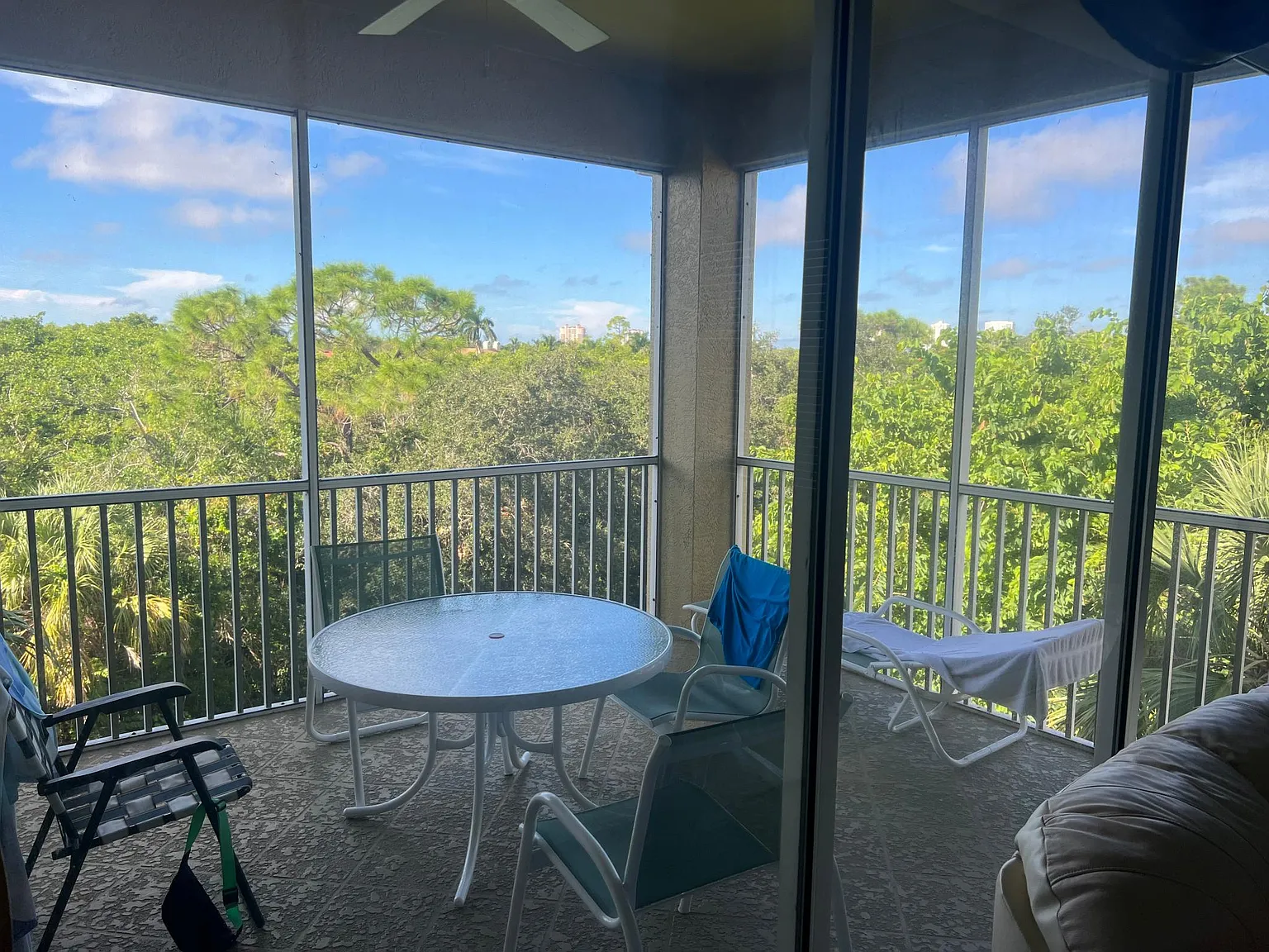 3 bed, 1572 sqft, $6,000 — Photo 4