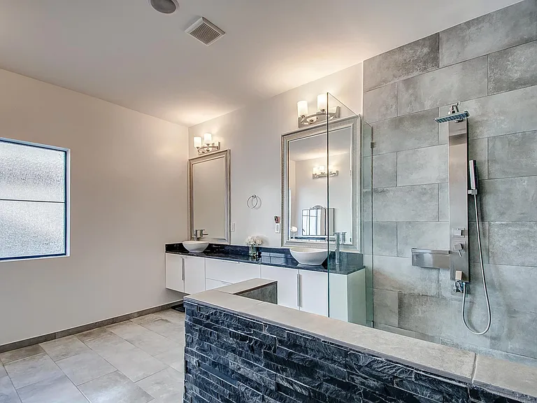 3543 Ashfield Dr — Photo 32