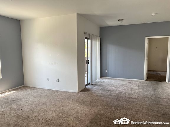 3rd image of 45 Maleena Mesa St APT 1216