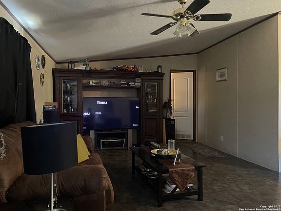 3rd image of 22707 GOLD GAP ST