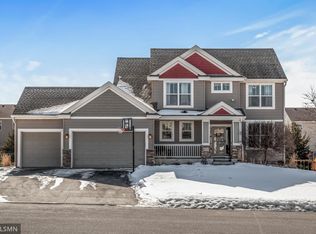 9514 Dunes Ave, Cottage Grove, MN 55016