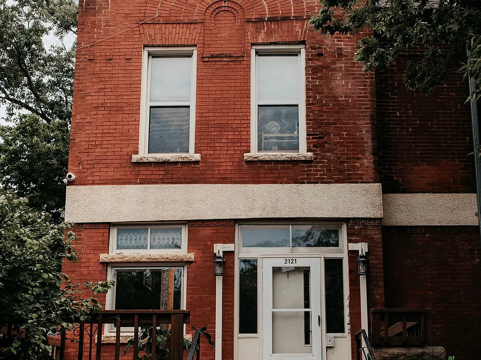 2121 Colfax