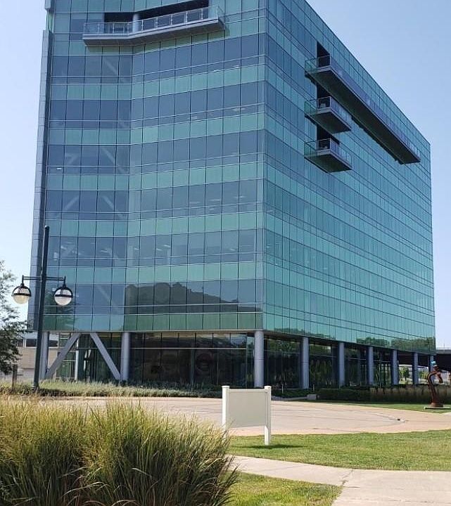 1 Kone Ct 803, Moline, IL 61265 Zillow