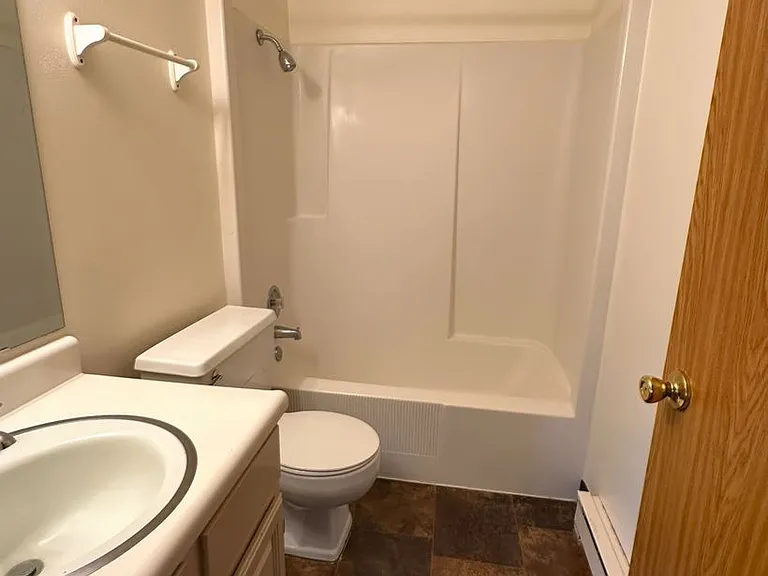 2241 Colorado Ave — Photo 3