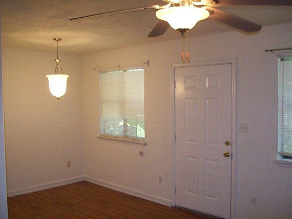 3rd image of 812 W Carolina St APT 7