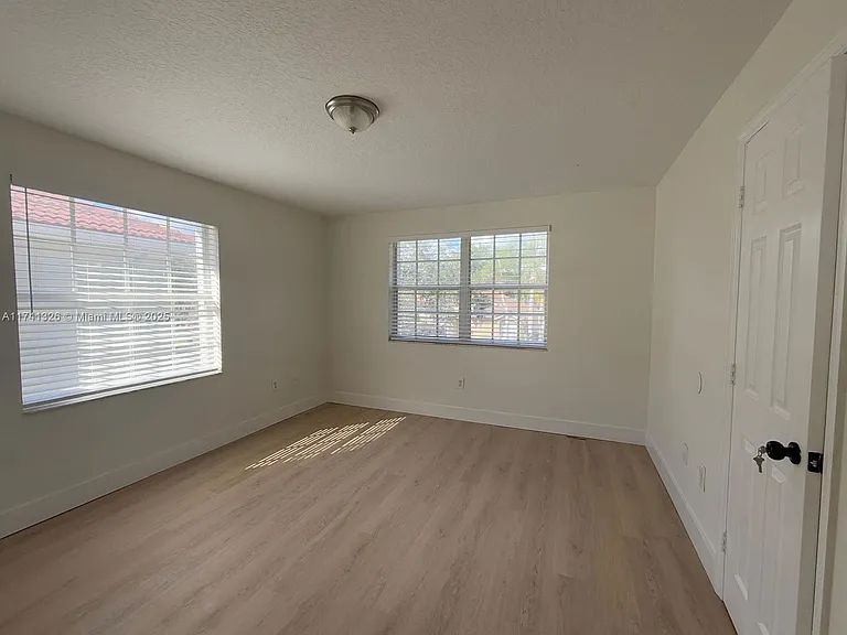 13848 NW 22nd St — Photo 15