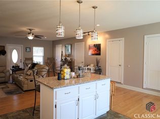 901 Duncan Rd, Commerce, GA 30530