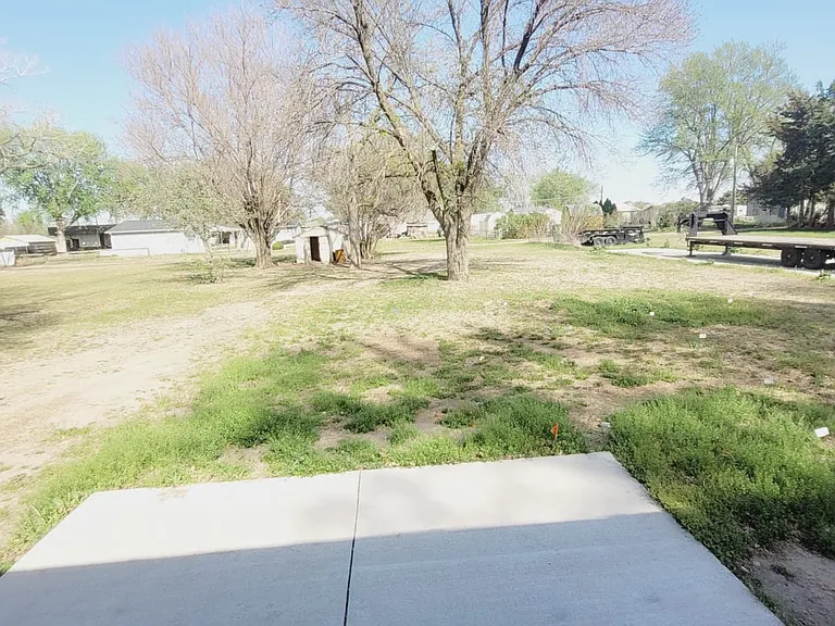 415 Arapahoe Ave — Photo 8