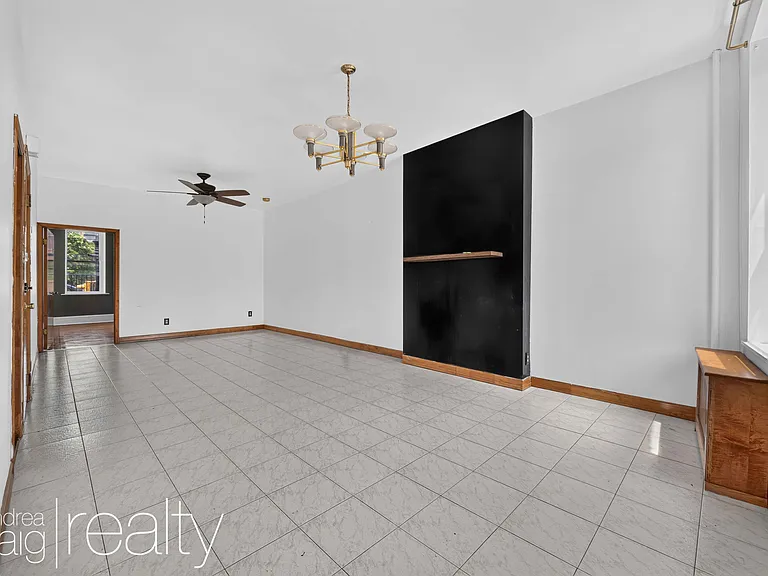 353 Smith St #1 — Photo 6