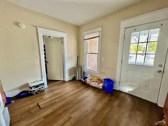 5th image of 113 Westwood Dr