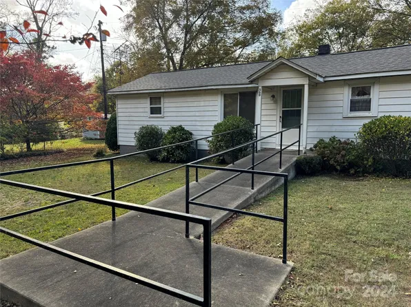 560 Harris Rd, Salisbury, NC 28147