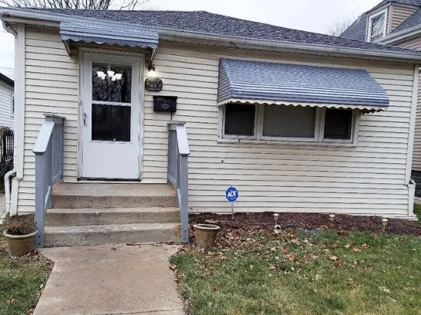 12530 Wood, Calumet Park, IL 60827