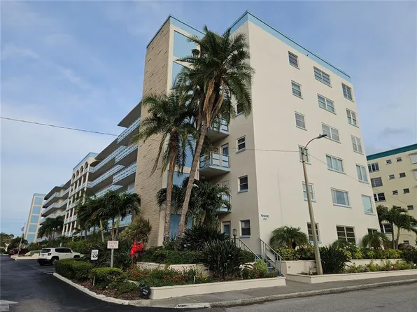 2850 59th St S APT 115, Gulfport, FL 33707